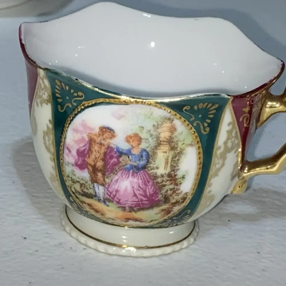 VTG Andrea S Demitasse Teacups with Saucers Cups Set Of 4 Made In Occupied Japan